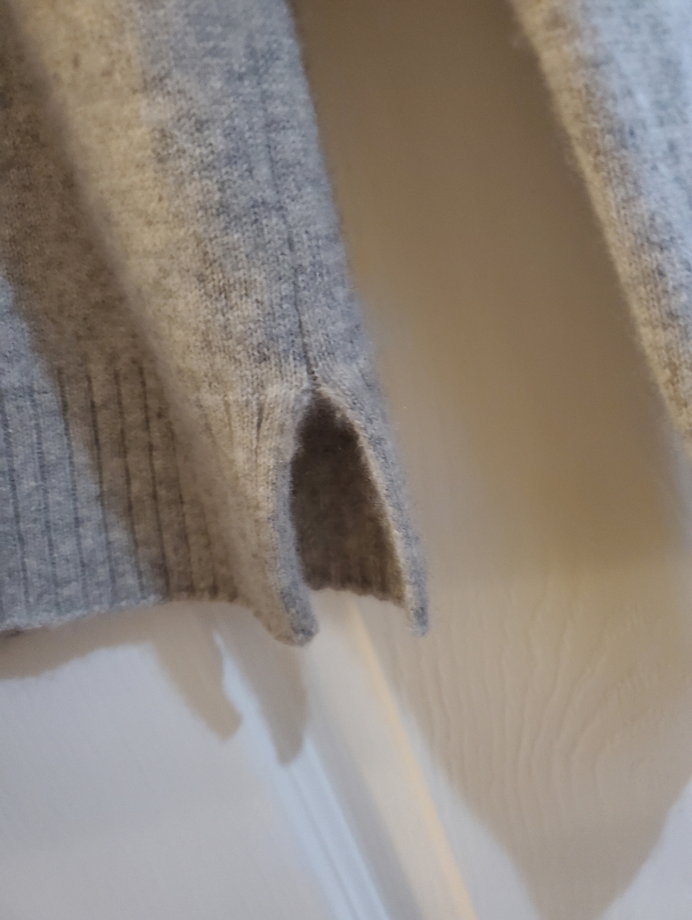 27 MILES MALIBU 100% CASHMERE SWEATER - Picture 4 of 6